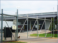 Aluminum Cantilever Gate